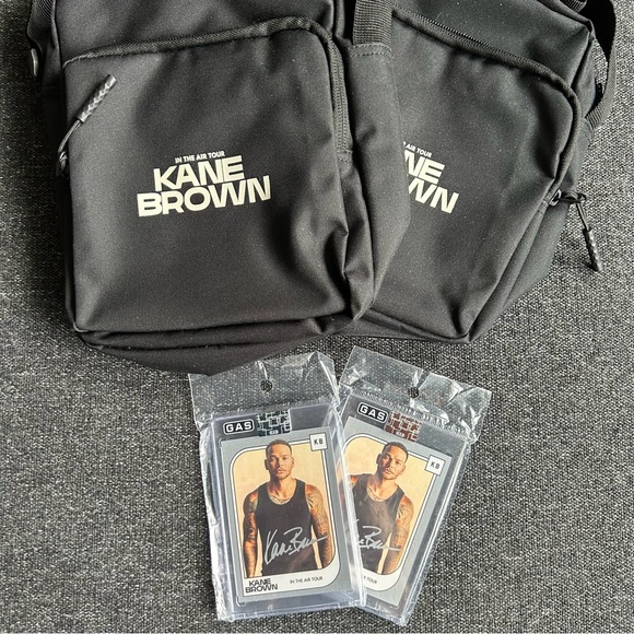 Kane Brown VIP merch - In The Air Tour - Picture 2 of 11